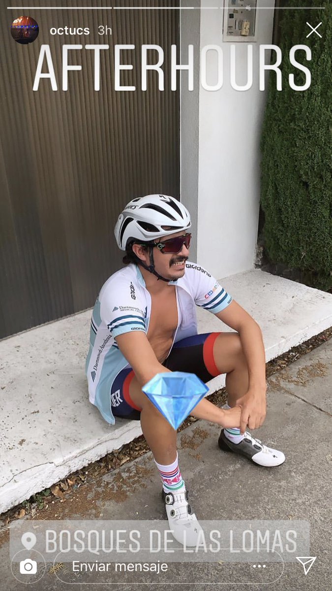 memochucho's tweet photo. En ese momento no sabía ni cómo me llamaba alv https://t.co/AAYc1qD6OK