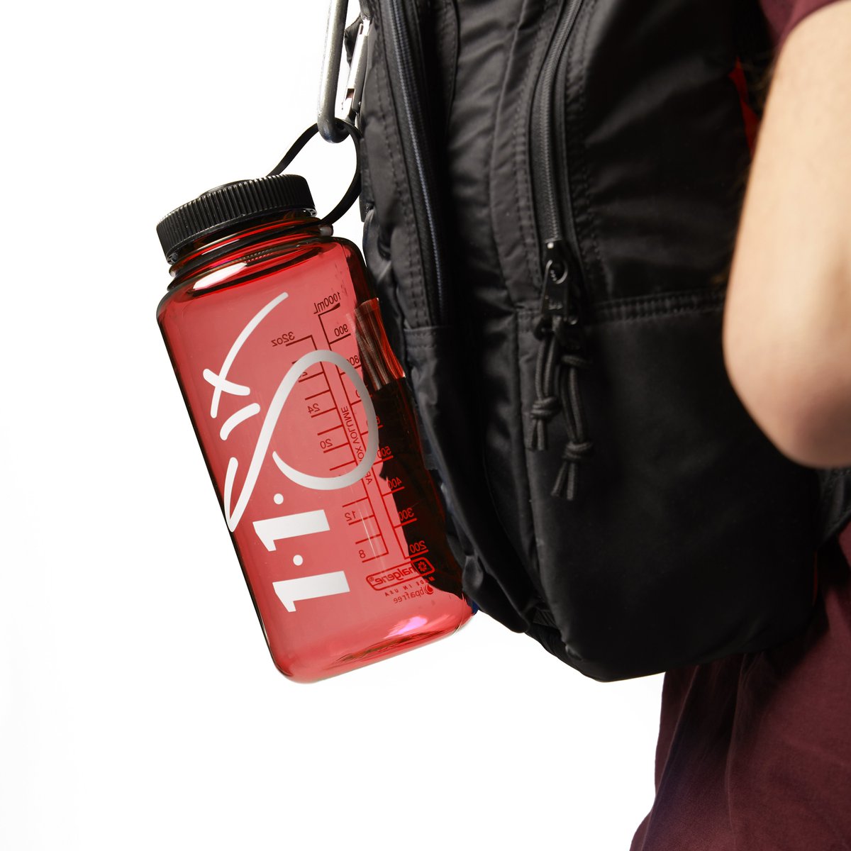 reachrecords's tweet photo. RESTOCK 🔥 Get your 116 Nalgene and 116 North Face Jacket now! Link:
https://t.co/DK3L2L9P3P https://t.co/4FG8ftgitC