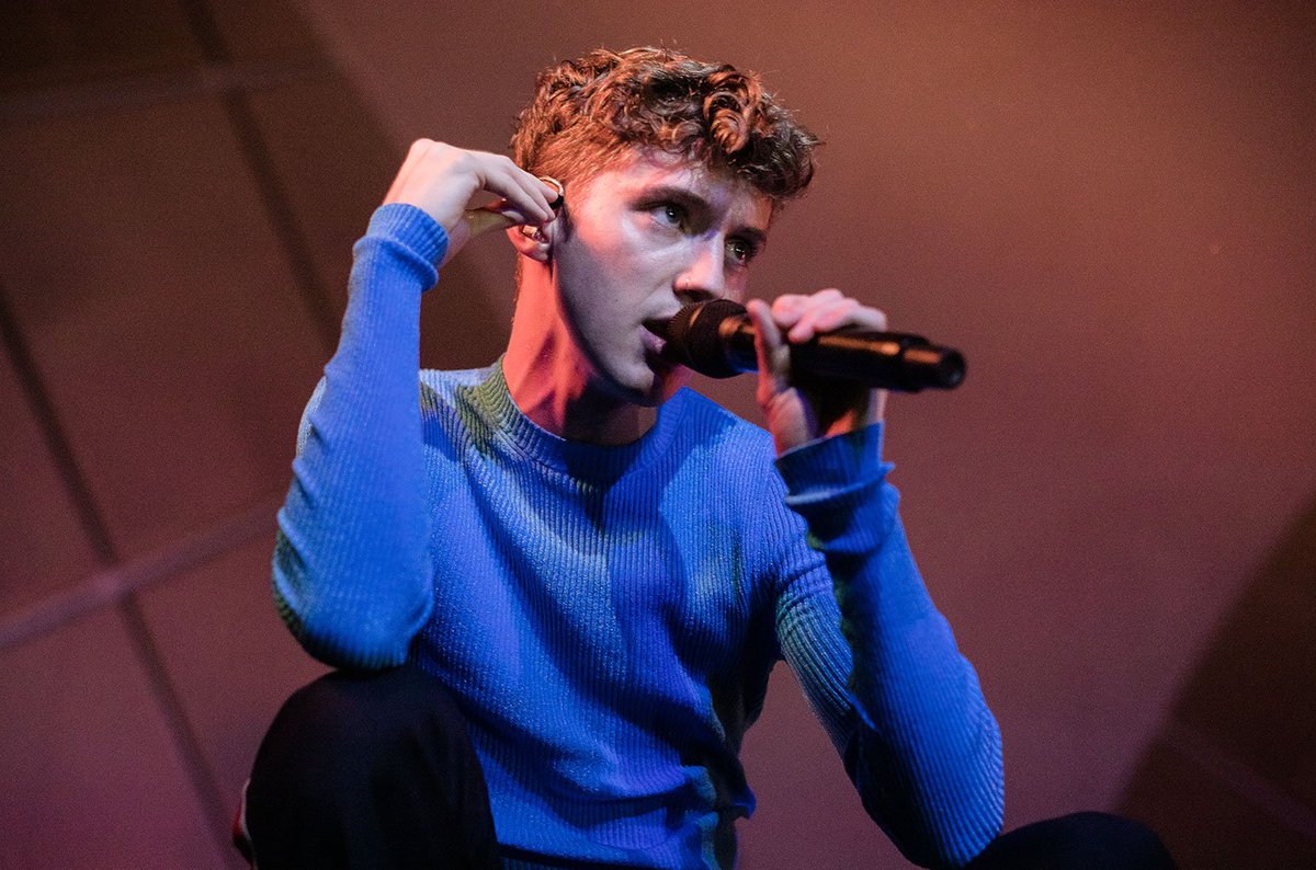 billboard's tweet photo. .@troyesivan's #BloomTour does blockbuster business in Asia https://t.co/JuoFcsR9ot https://t.co/sS8M6a7Ca4