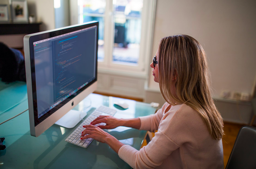 intermedia_net's tweet photo. Have you heard the buzz 🐝 on Receptionist View for Intermedia Unite?

Learn how it streamlines customer communication. https://t.co/WaErl2qbwp https://t.co/F3UgppCCz1