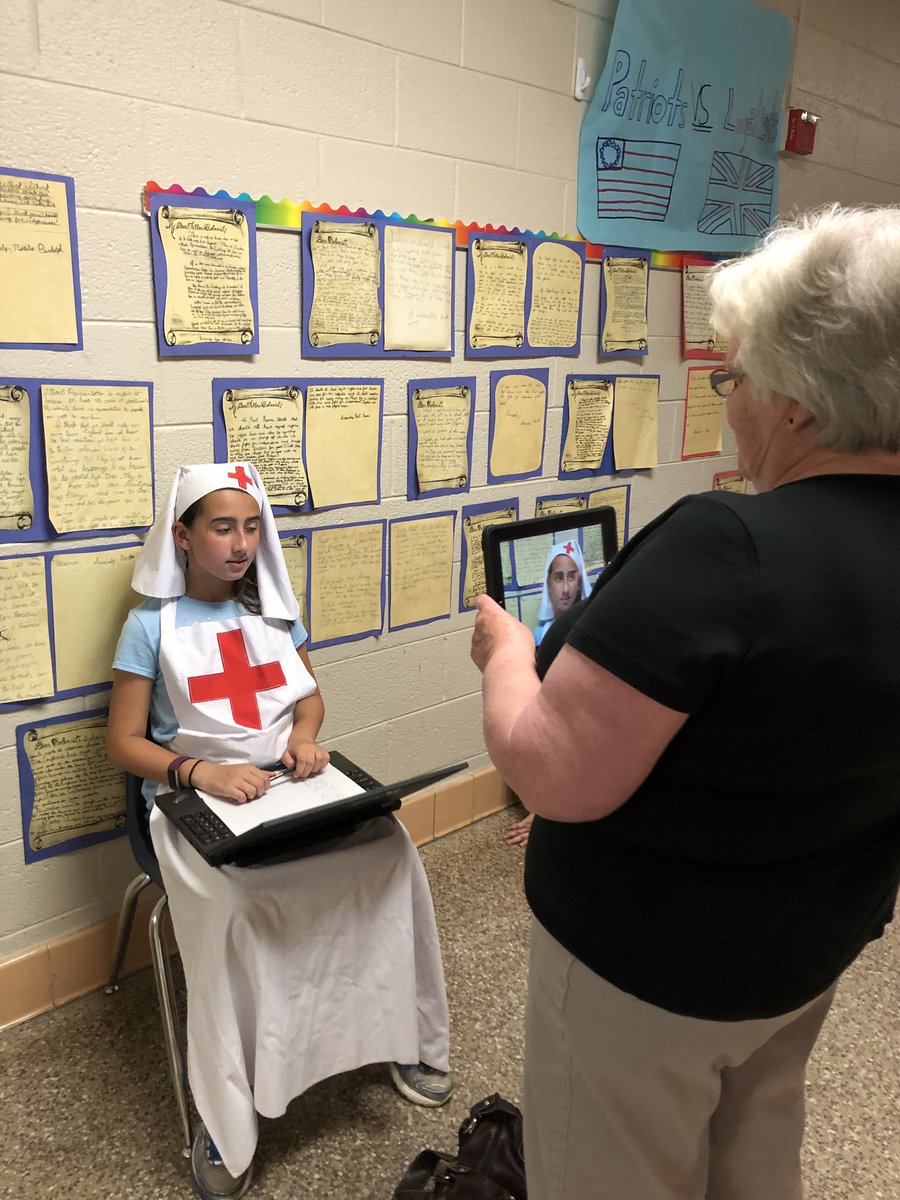 cdbauer's tweet photo. We are putting on finishing touches for our #GeniusHour research and projects Thank Goodness for #Volunteers Love you ❤️ Papa Skip and Mrs Lewis @Lruffieux @Ellisdebk #GR8GBE https://t.co/pCPJ28xnc1