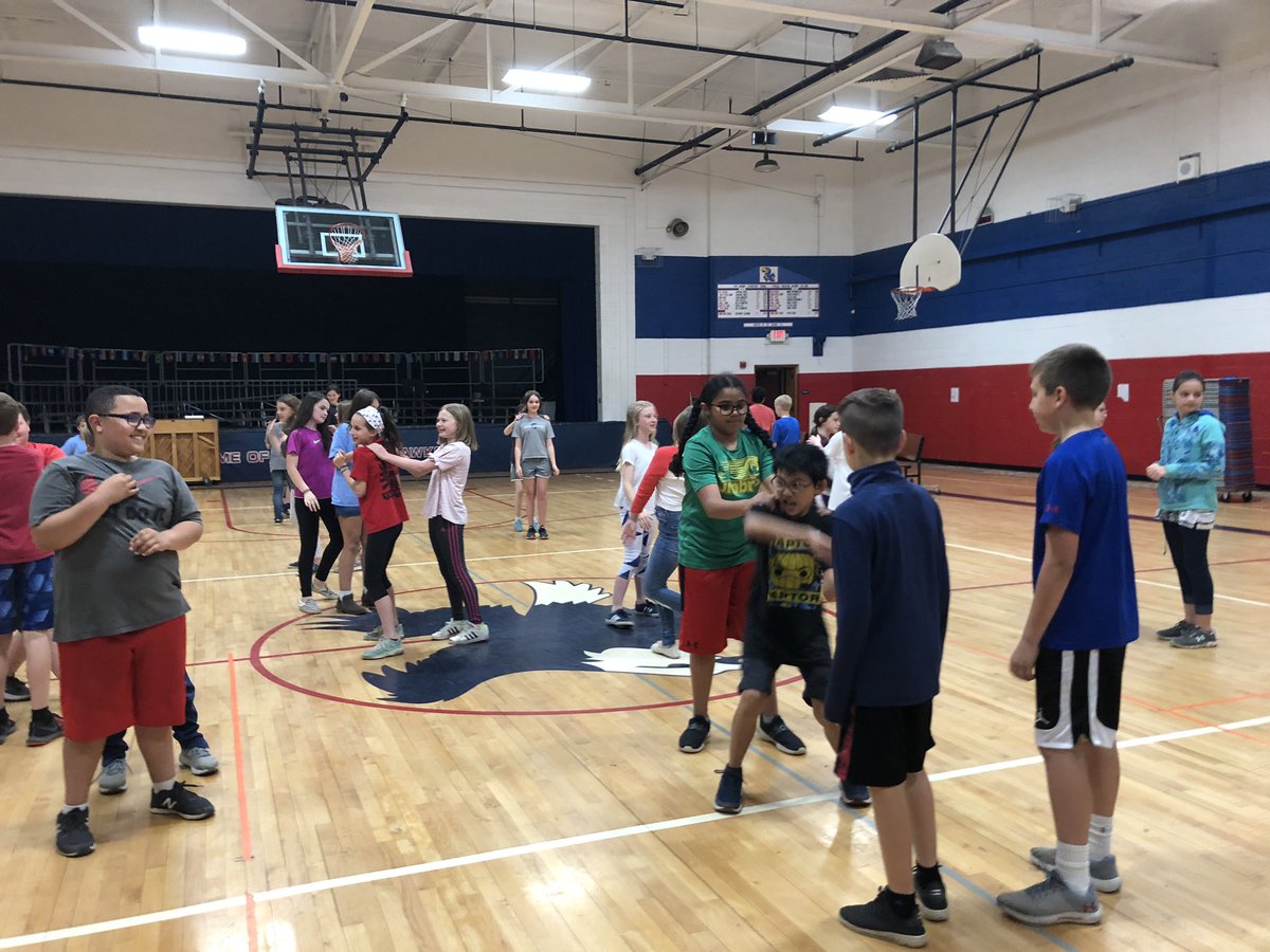 AnnieMeinberg's tweet photo. Thanks @pksakaratecorp for visiting the #AddamsLearners today! π₯ #5thGradeExplorers https://t.co/HFZ1qZBuyl