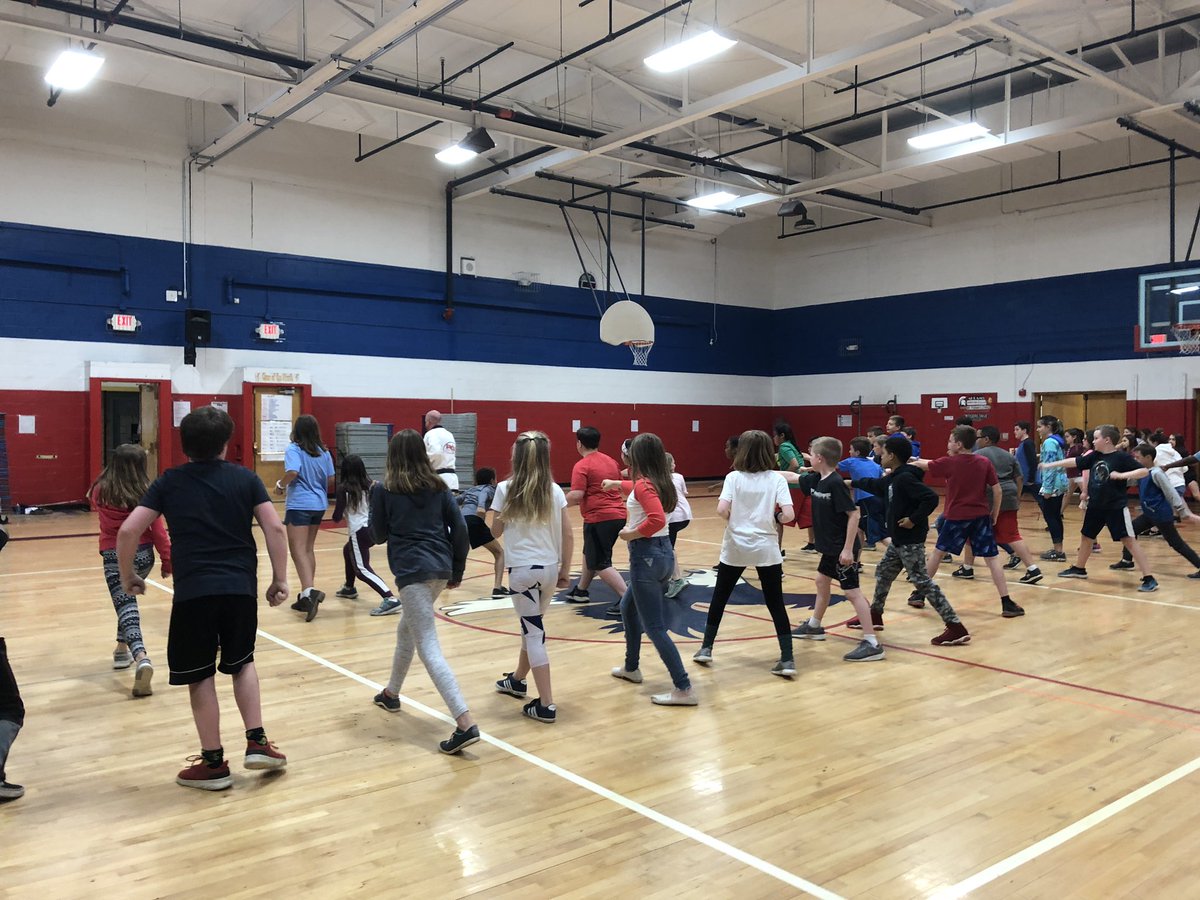 AnnieMeinberg's tweet photo. Thanks @pksakaratecorp for visiting the #AddamsLearners today! π₯ #5thGradeExplorers https://t.co/HFZ1qZBuyl