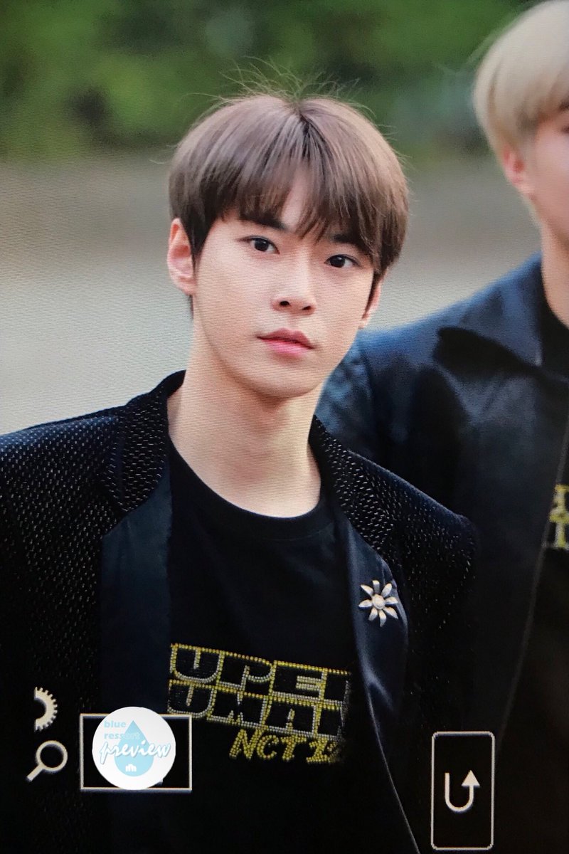 blue_ressort96's tweet photo. 190524📎
#도영 #DOYOUNG #NCT #NCT127 https://t.co/HGsKnJp7H7