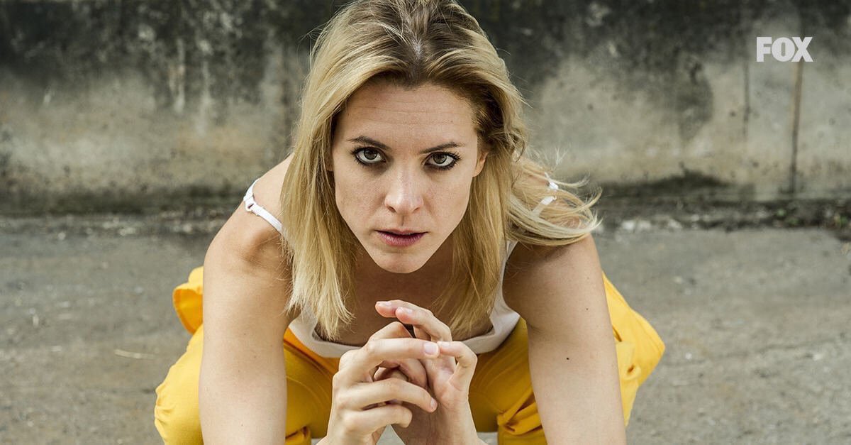 MartaFalconM's tweet photo. Vuelve la reina, vuelve #VISAVISENFOX #VisAVisElOasis #Macaforever #spinoffvisavis @maggiecivantos @visavisoficial @foxtves 💛💛💛💛💛 https://t.co/RuVrv05RUq