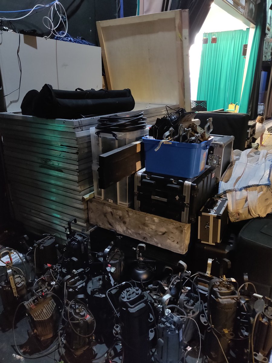 JYHughes0's tweet photo. Loads of effort by the @KEVIMorpeth Tech Crew to carefully pack up equipment ready for transport to @MorpethChantry for their joint musical with @NewminsterMid. #SchoolOfRock here we come with lots of high quality equipment from @ProlyteUK, @StrandLighting #selecon and @Zero88 https://t.co/gVgpGL6133