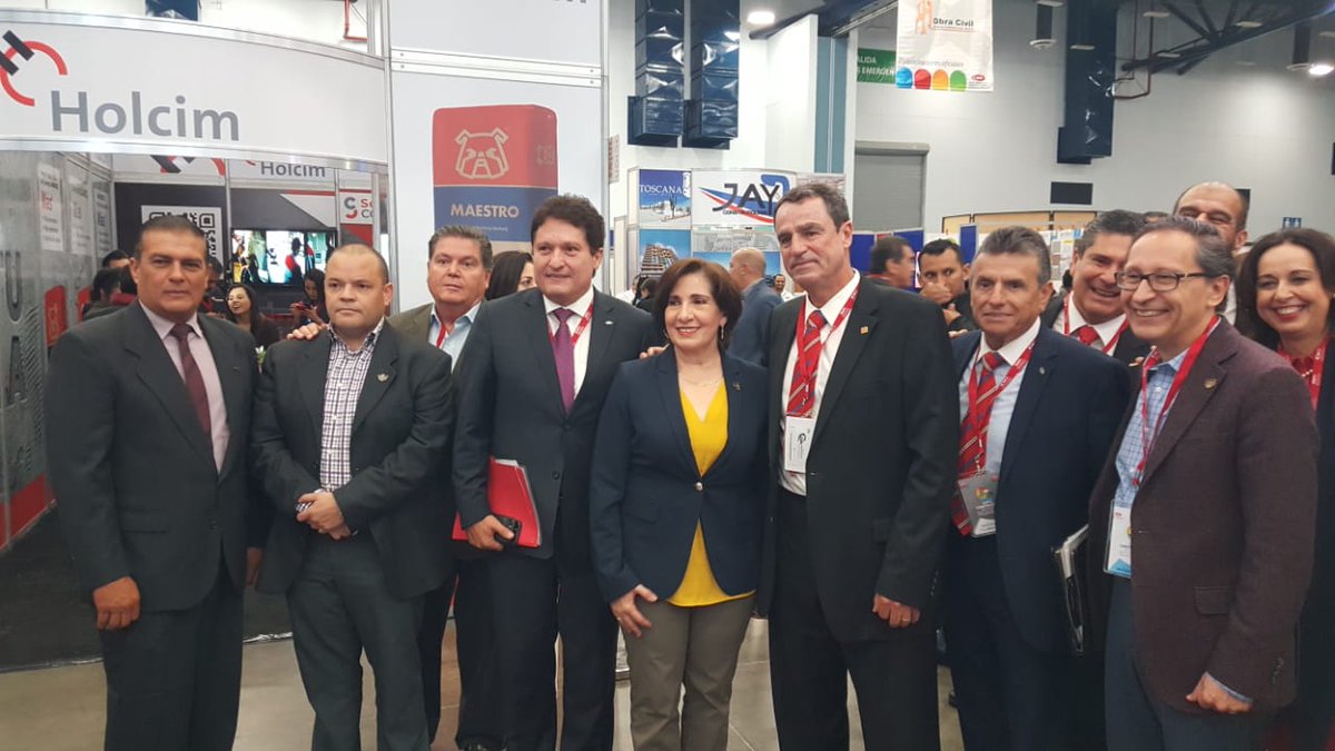 EduardoRmzLeal's tweet photo. Durante nuestra participación en la Expo Construcción Baja Internacional 2019, en Tijuana, B.C., expusimos alternativas para mejorar los proyectos de infraestructura hidráulica en nuestro país. https://t.co/DOz19M0e9M