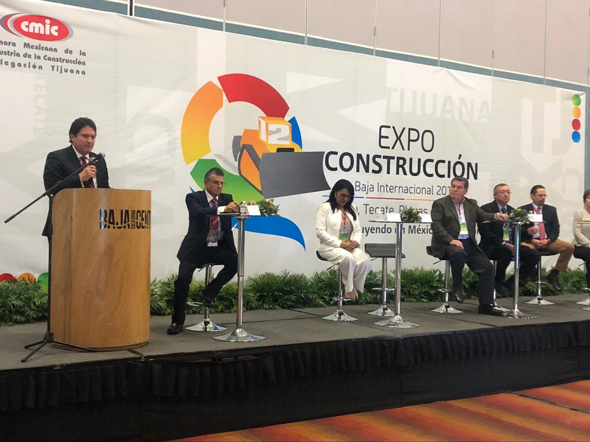 EduardoRmzLeal's tweet photo. Durante nuestra participación en la Expo Construcción Baja Internacional 2019, en Tijuana, B.C., expusimos alternativas para mejorar los proyectos de infraestructura hidráulica en nuestro país. https://t.co/DOz19M0e9M
