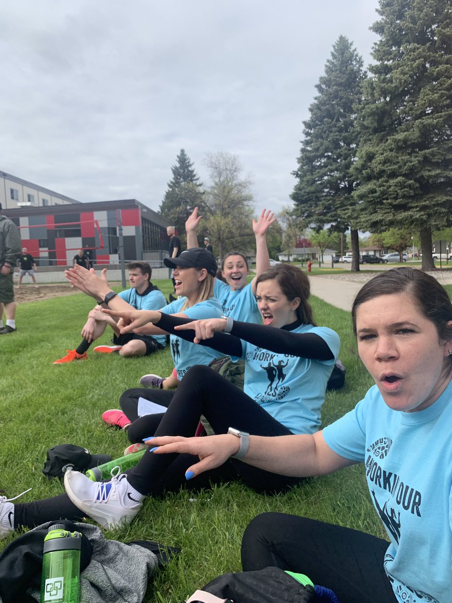 EBDesignCompany's tweet photo. Not a team unless you have BOMB team cheerleaders 📣 🗣  #Microsoft #FMWFCorpCup https://t.co/SOpGslbmAf
