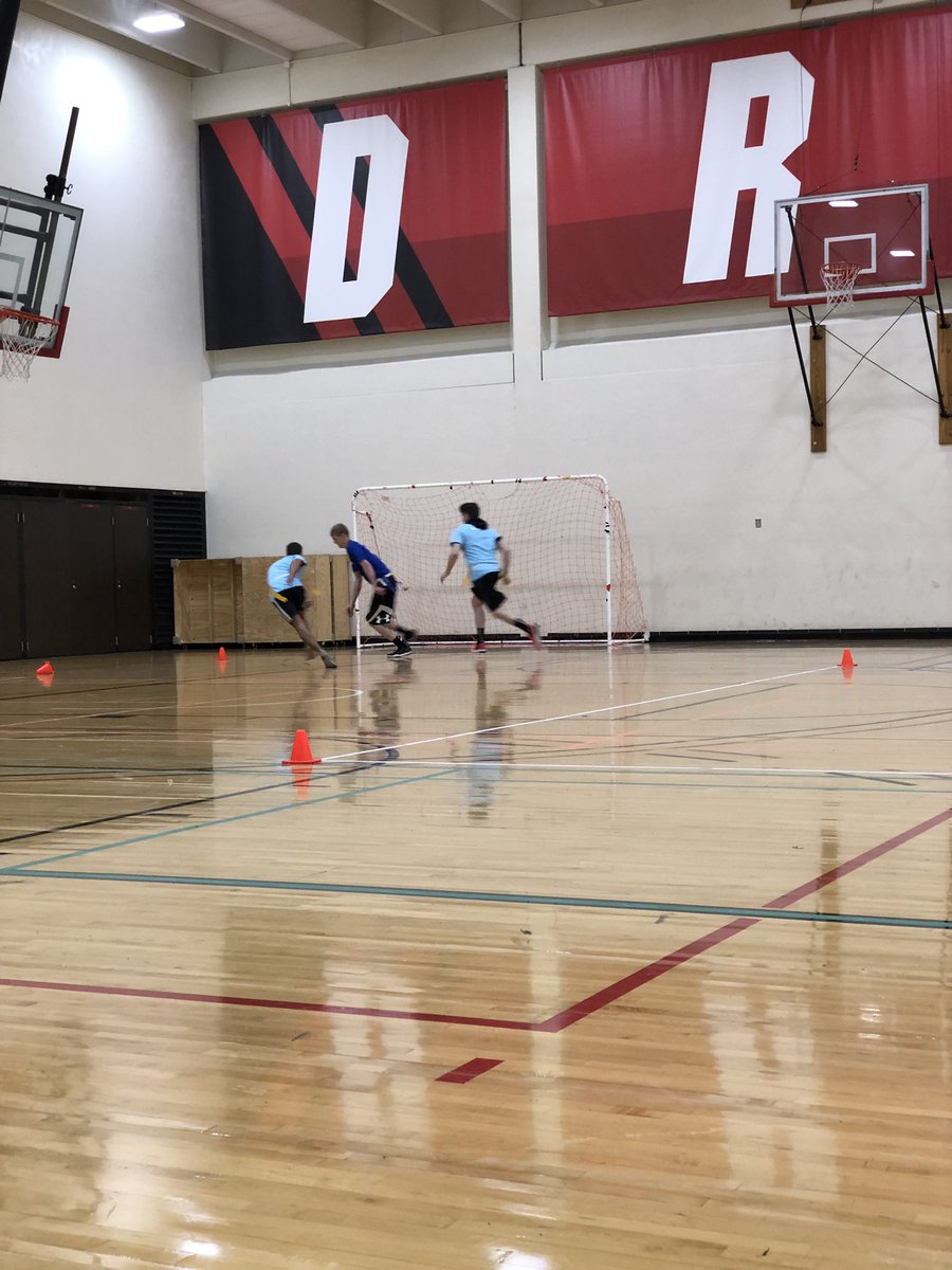 EBDesignCompany's tweet photo. Capture the Cone... 𝕒𝕔𝕥𝕚𝕠𝕟 𝕤𝕙𝕠𝕥 🏳️ #microsoft #FMWFCorpCup https://t.co/zkP0OWe3W5