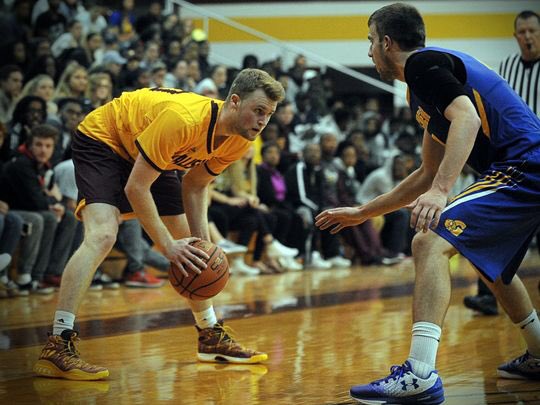 SalisburyMBK's tweet photo. Jack Ferguson received his degree in Exercise Science today! Jack will forever be a special part of our program and Salisbury University #NeverOutOfTheFight #OnceASeaGullAlwaysASeaGull https://t.co/bCjDPqxHVp
