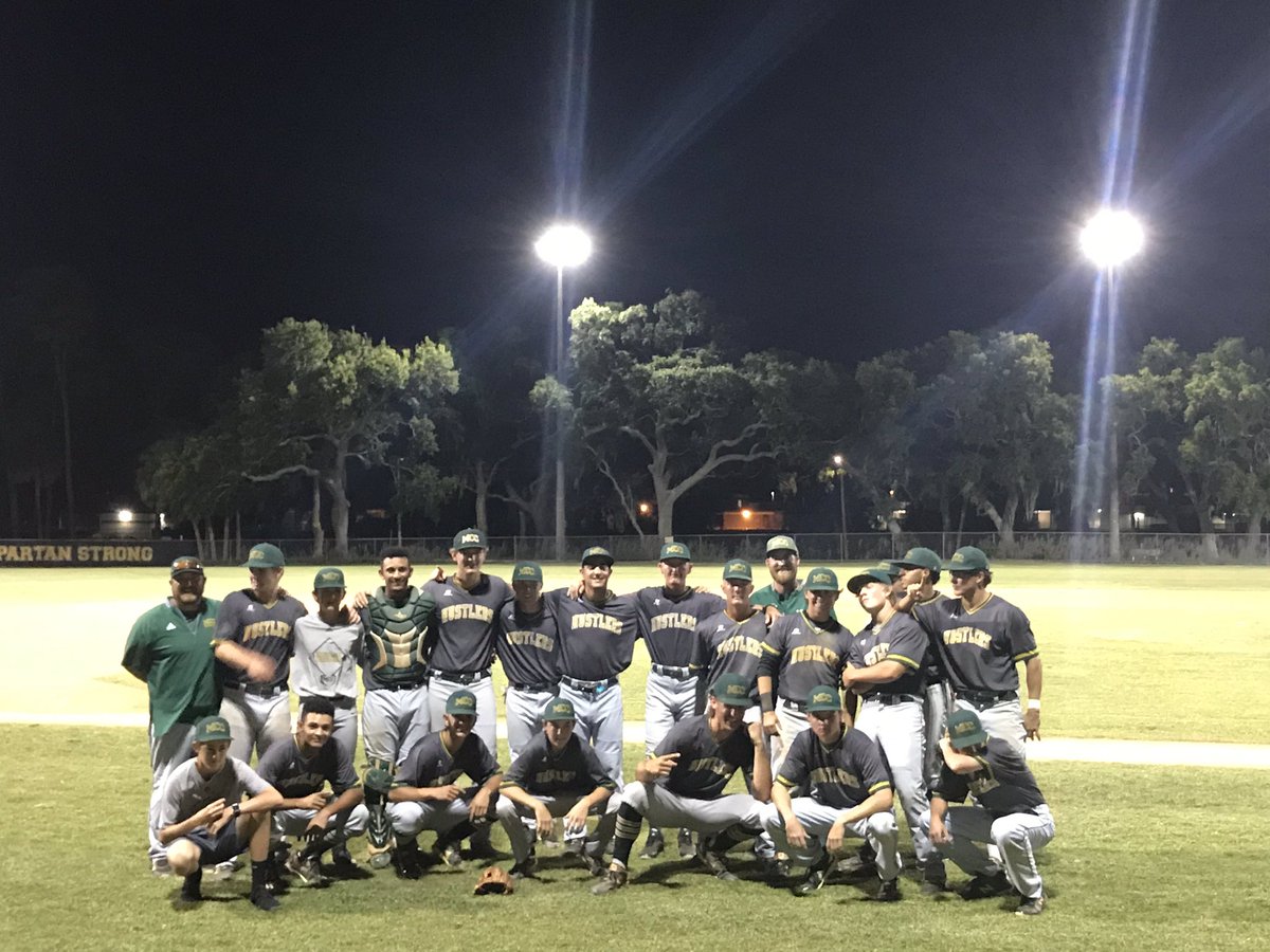 Spcorley08's tweet photo. ✅ Charter bus breaks down✅Uber to Regional Final✅Win 3-2✅Punch ticket to Final 4 🔥🔥@MCC_Baseball3 #makingarun!!! https://t.co/vPVPxxyxCB