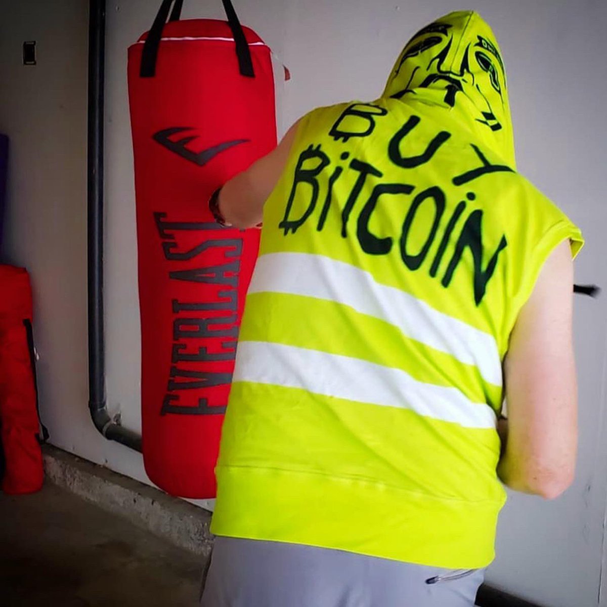 BVBTC's tweet photo. Shoutout to some happy customers! Love these photos, keep em coming!

🙏🏻
@PurpleSuede22
@funkybadchad
@Farfurgnugen 
@MattDavidKaye

Get yours here 🛒👉 https://t.co/zTi9vDDh3A https://t.co/9zODH4CLlv