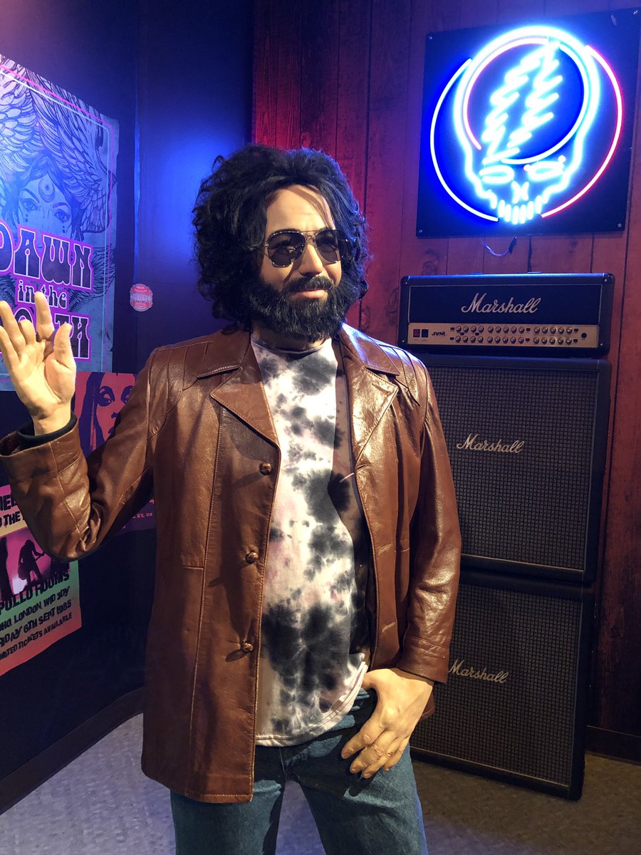 KaylaZadel's tweet photo. Peace✌🏼☮️+ Love💙+ Music City🎶 Thanks for having me yesterday @TussaudsNash to check out #Waxstock, Summer of Love in honor of the 50th anniversary of Woodstock. It was such a fun experience! Use coupon code PRWAX to receive entrance for $10 + tax. #MadameTussaudNashville https://t.co/lUwt5STMPX