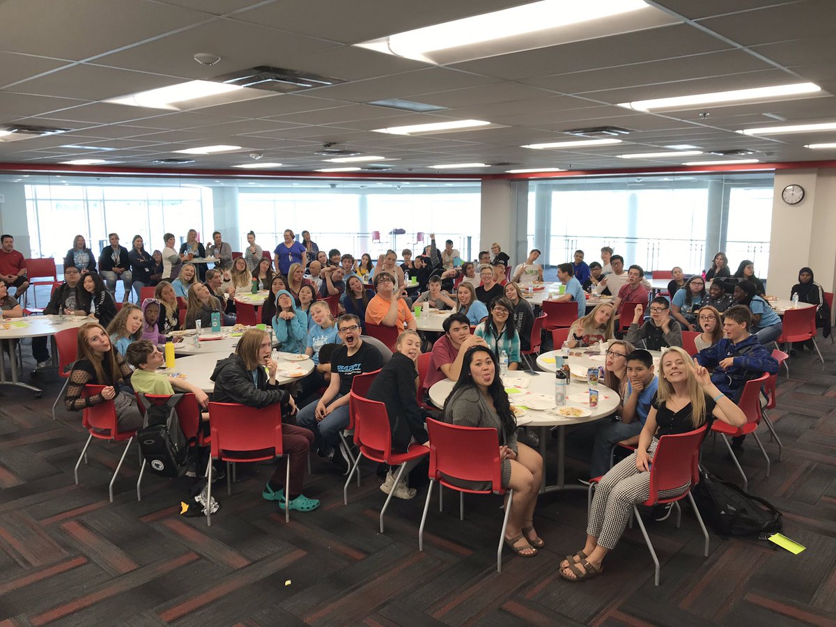GLOmiesSHS's tweet photo. Today was the last day of GLOmies for the ‘18-‘19 school year! The students hosted a potluck &amp; award ceremony - so much smiling, cheering, &amp; genuine appreciation for one another...❤️ Thanks for a great year, everyone! You are the reason I love my job! #inclusionrevolution https://t.co/2fT8KhbZWC
