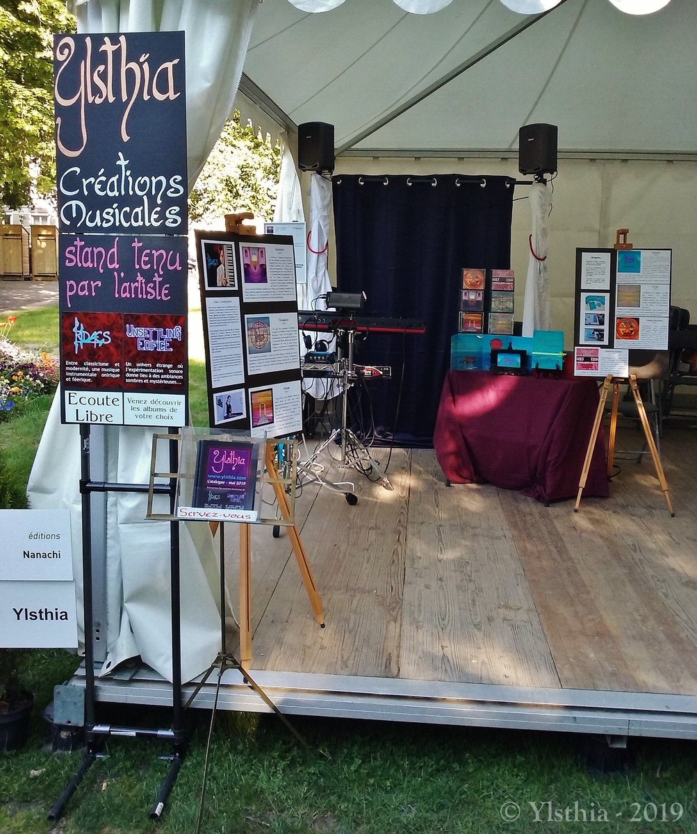 Mille excuses, un problème de connexion a empêché l’information d’être publiée hier matin. Le stand Ylsthia aux <a href="/imaginales/">Les Imaginales</a> se trouve tout près du kiosque à musique du Parc du Cours. A bientôt !

(#YlsthiaStand, <a href="/Iridaes/">Iridaes</a>, <a href="/EdificeOfficial/">Unsettling Edifice</a>)