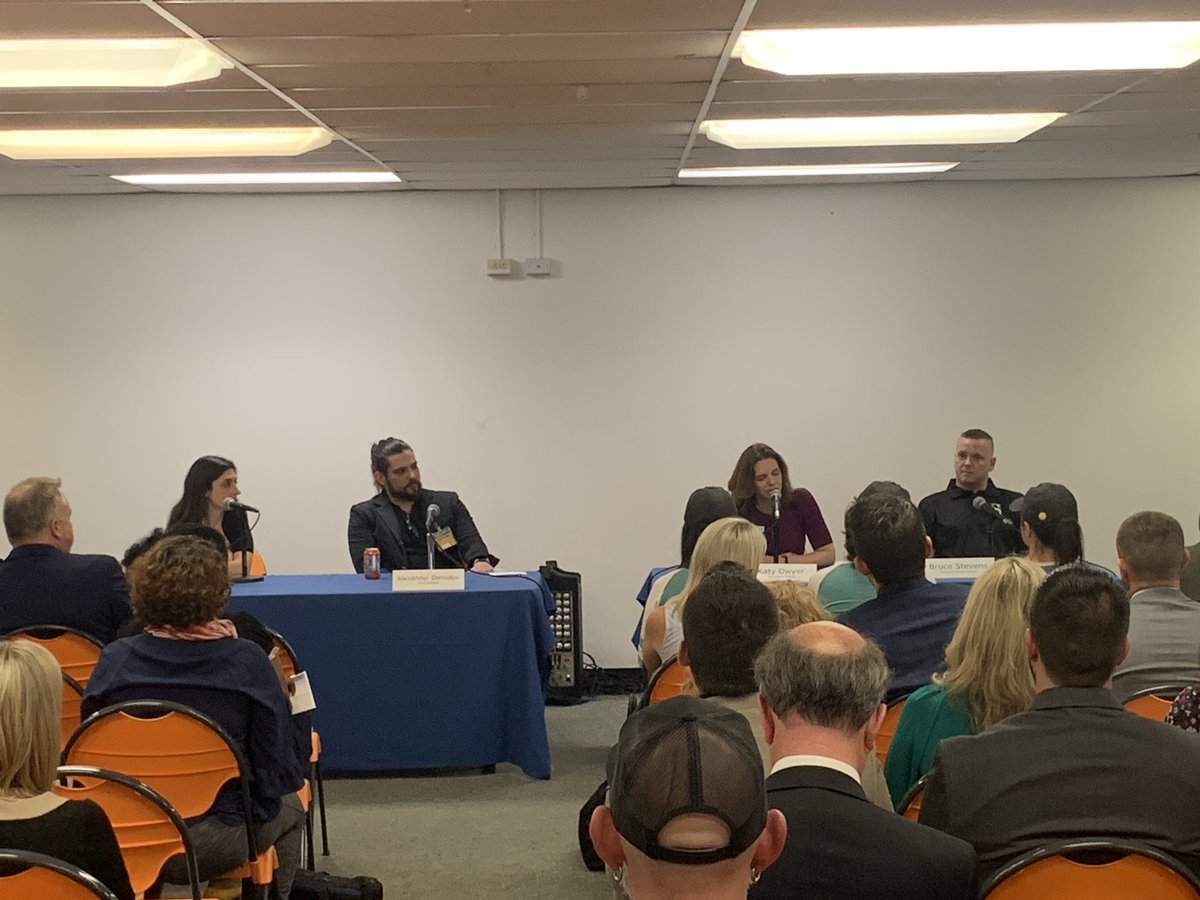 thehvnyp's tweet photo. Embrace failure, overcome the obstacles (don’t make excuses), and be where your audience is for your marketing. Great tips from Alexander Demidov, Katy Dwyer (@craftykaty27), Bruce Stevens (@StevensRealtyGp), and Judy Annunziata #PatternSummit https://t.co/xluzg6Q4iT