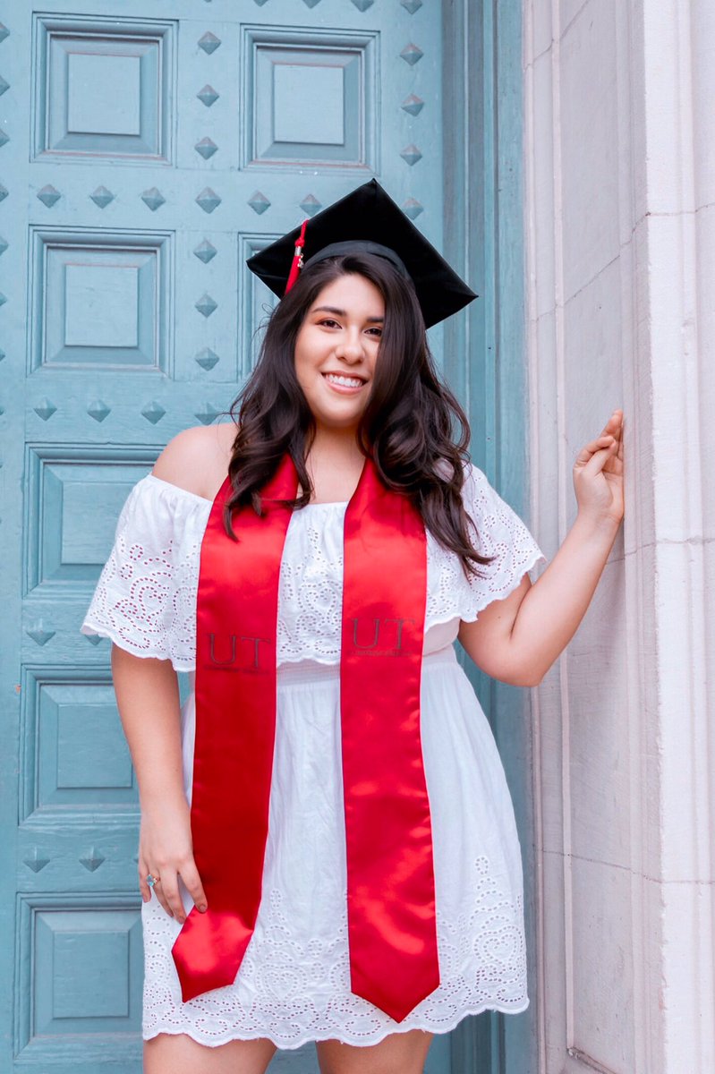 jazzyy_val's tweet photo. T-minus 1 day til I graduate The University of Texas at Austin
Bachelor of Journalism
Moody Honors, 3.85 GPA
Dean’s List x 4
Studied Abroad in Prague
After Grad: Going to London for a documentary filmmaking program
Can’t believe I did it!!! https://t.co/e91Zxebx3r