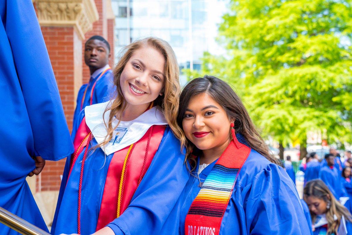 BishopDunne's tweet photo. This afternoon we gathered together as a faith community to celebrate a Baccalaureate Mass in honor of the 55th graduating class of Bishop Dunne, the Class of 2019. #FalconPride #Classof2019 https://t.co/gA27Myse0J