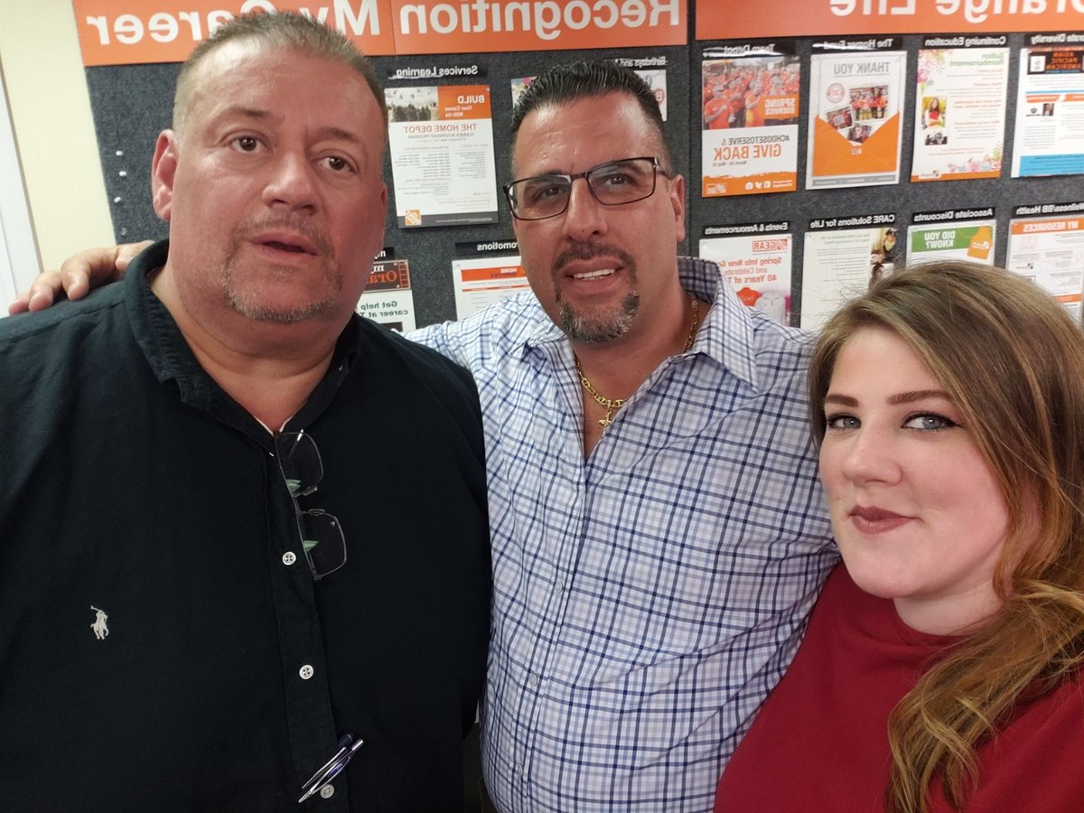 The man the legend @MikeHDE .. Thank you  for leading such a awesome team. Your simply the best!!! 
<a href="/JoelBleiberg/">Joel</a> <a href="/kptgk/">Karen Fischer</a> <a href="/JoeGdscom/">Joe Ballard</a> <a href="/JosephpetitoHD/">Joseph</a>   <a href="/HomeDepot/">The Home Depot</a>