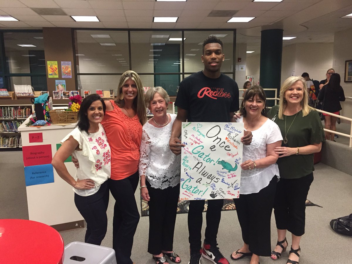 HumbleISD_WCE's tweet photo. Celebrating the GREAT NANCY PINKERTON on 50 yrs in education!  @HumbleISD #legend https://t.co/SvoLXbnILD