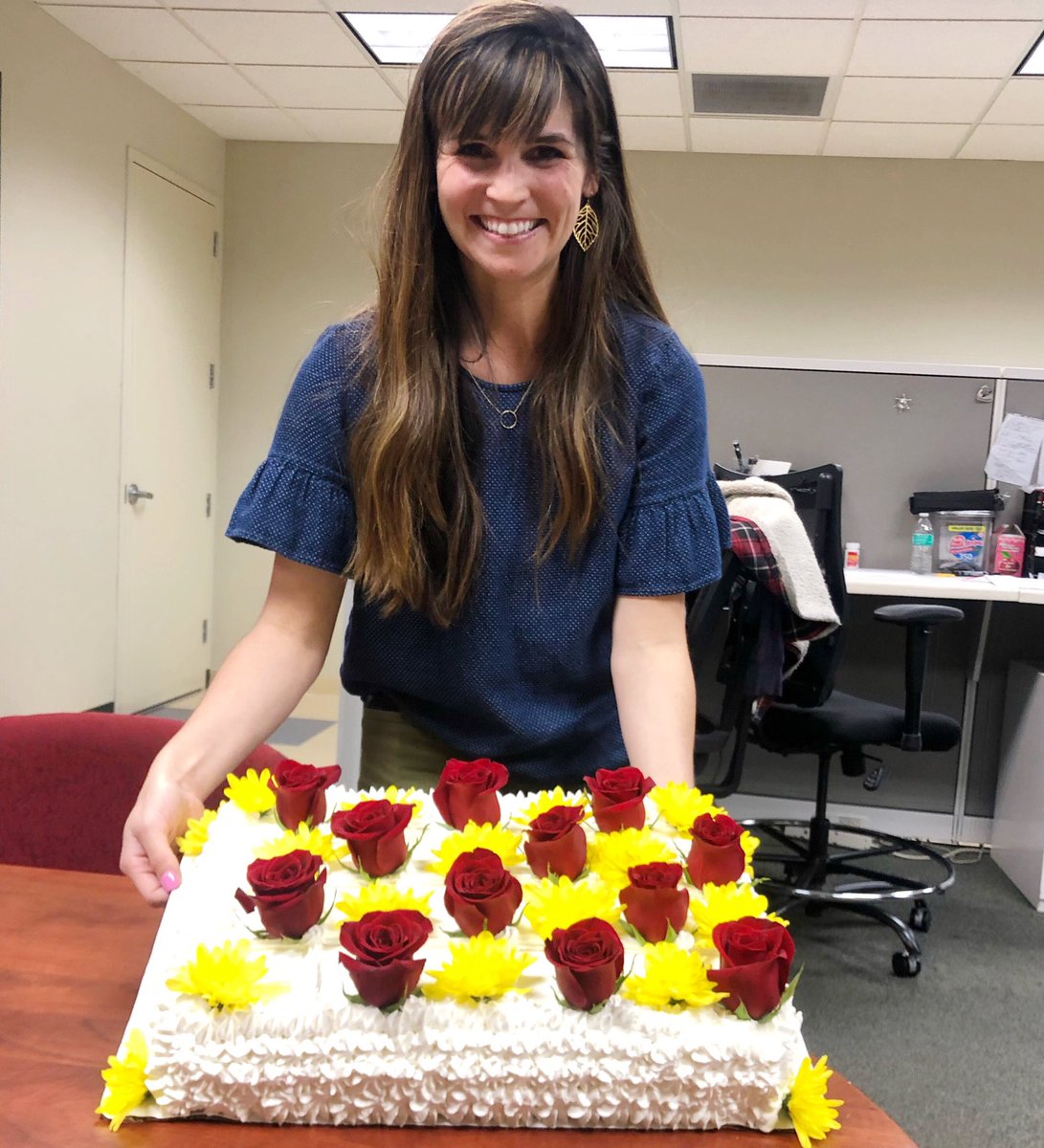 VinceCaguin's tweet photo. #Bookends from her last day to her first day of work with #Natomas USD, Rylee @Rylee_Welly has shared her talents and passion for food, nutrition, and children’s health. We are so much better because of you. https://t.co/0M9NAFJndr