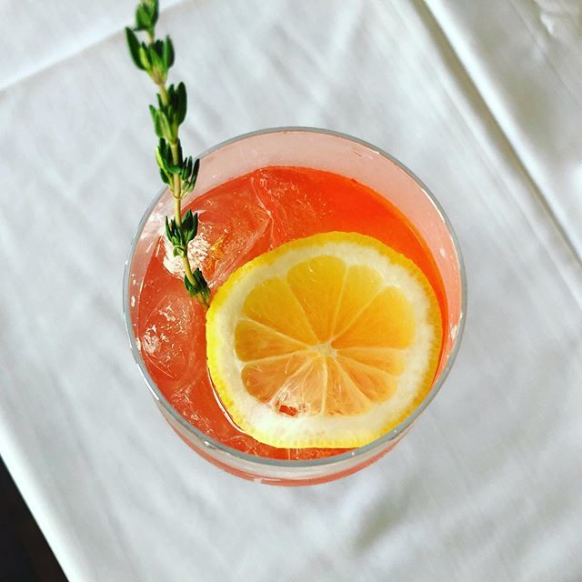 FireflyKeyWest's tweet photo. Our featured cocktail special the Strawberry Spritz combines Lillet Blanc with strawberry purée, elderflower tonic and sparkling rosé.
.
.
.
#keywest #florida #flkeys #bahamavillage #miami #southflorida #southern #southernrestaurant #eat #dinner #comfort… https://t.co/15E7cdjoLg https://t.co/czuM2XJWS9