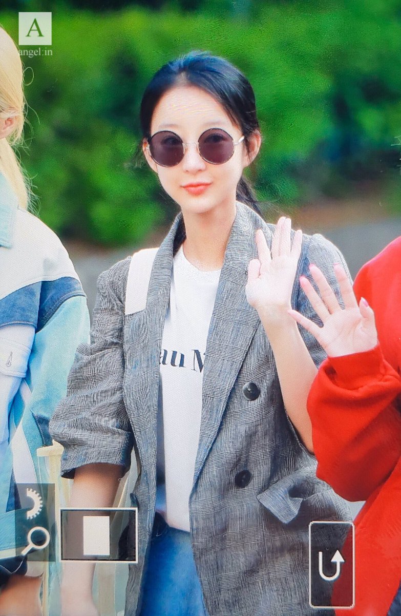 Angelin_0823's tweet photo. 190524 프리뷰
#EXID #혜린 #서혜린 #Hyelin
@EXIDofficial https://t.co/YGavotK2sg