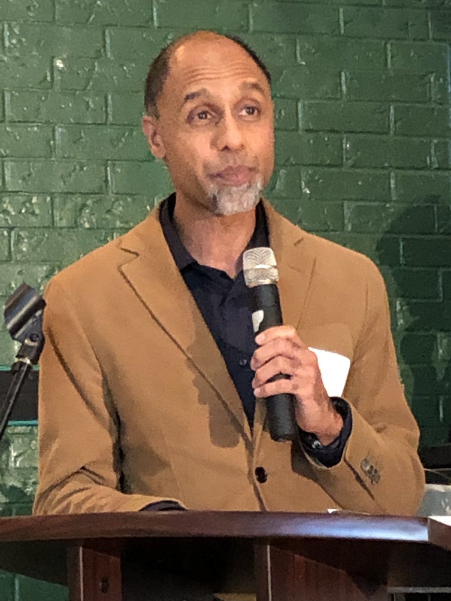 Former <a href="/OakPDSB/">Oakridge P. S. PDSB</a> Teacher Mr. Naushaad Suliman shared memories on the strength of the school community. @jaiswalPDSB