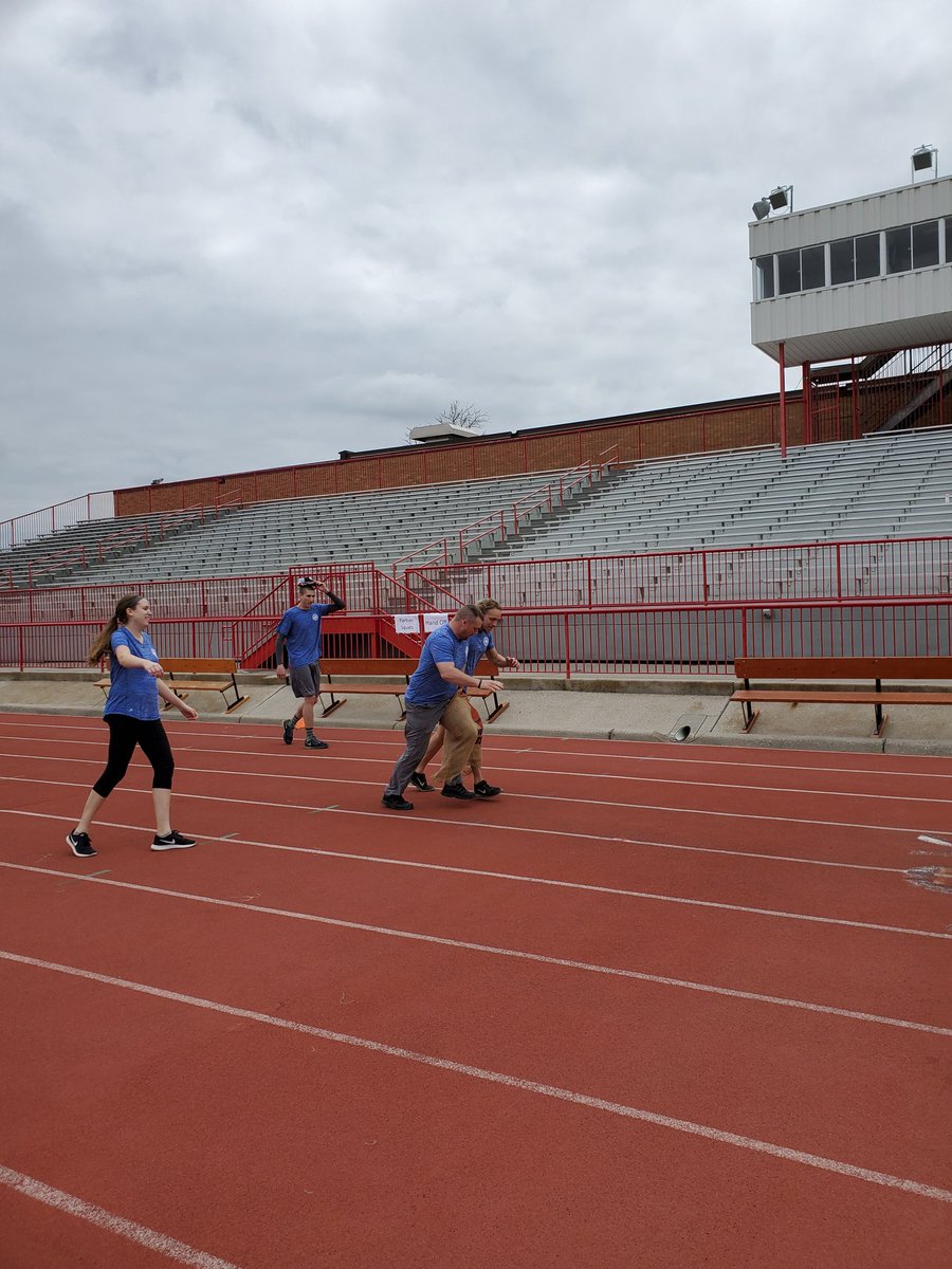 CrystalCoSteph's tweet photo. Last but not least, the obstacle course! #FMWFCorpCup @CrystalSugarCo https://t.co/3GuPmklyFK