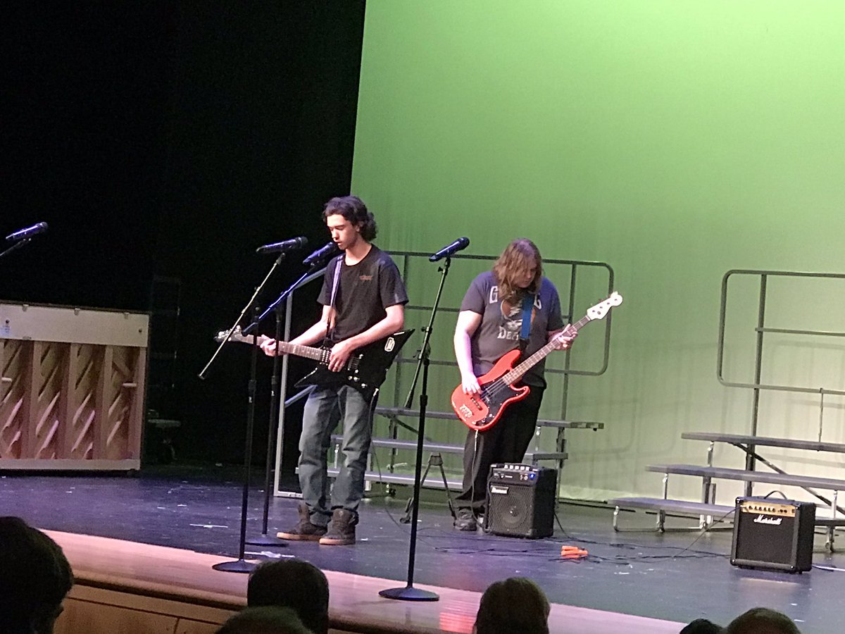 Dr. Pigeon tweet media