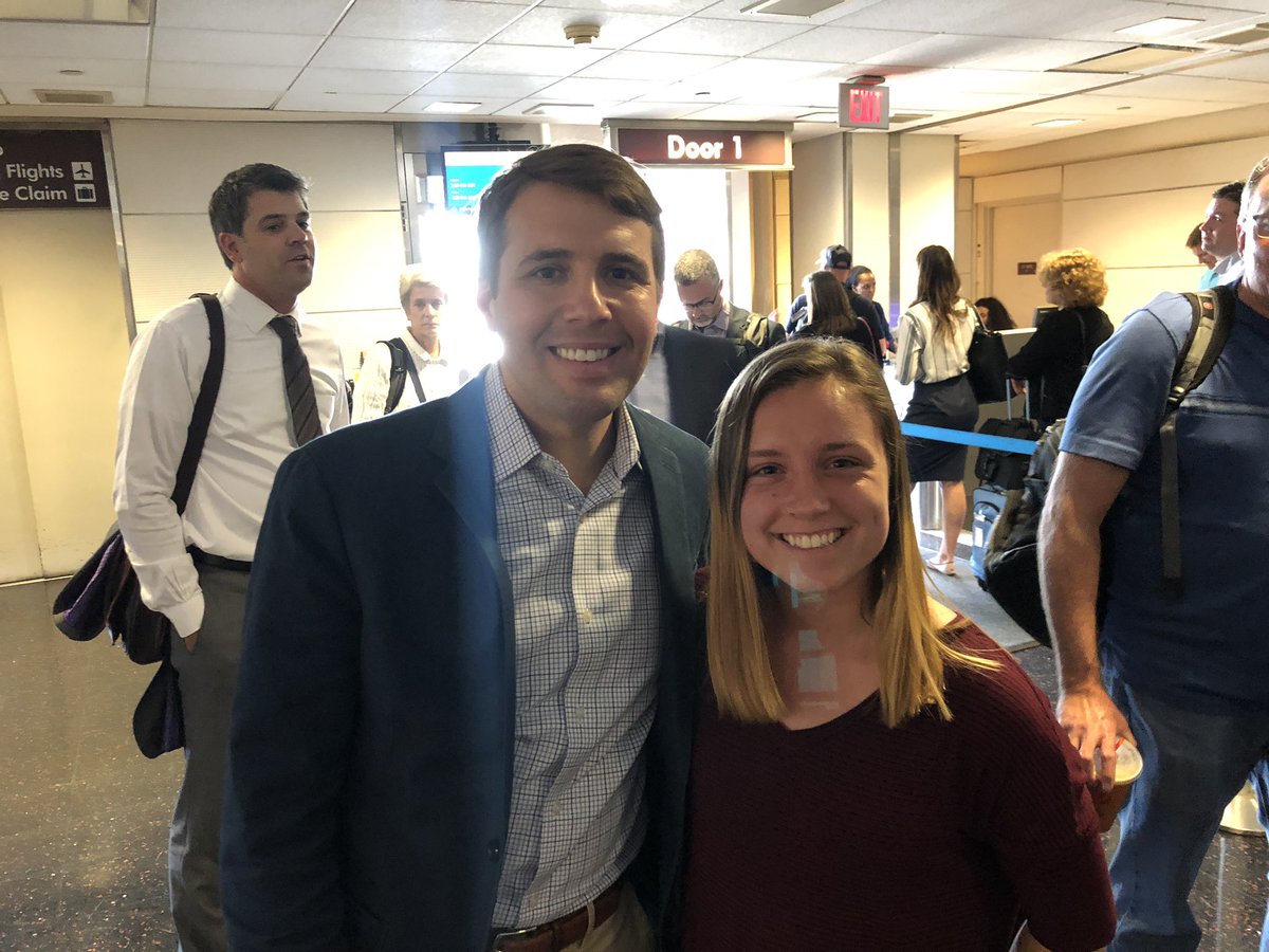 Libbygendron07's tweet photo. Heading back to N.H. from Capitol Hill I was lucky enough to be on the same flight as both @RepAnnieKuster and @ChrisPappasNH !!!! It was a privilege to have the opportunity to talk with you both!!! https://t.co/QN2BSsIbJ7