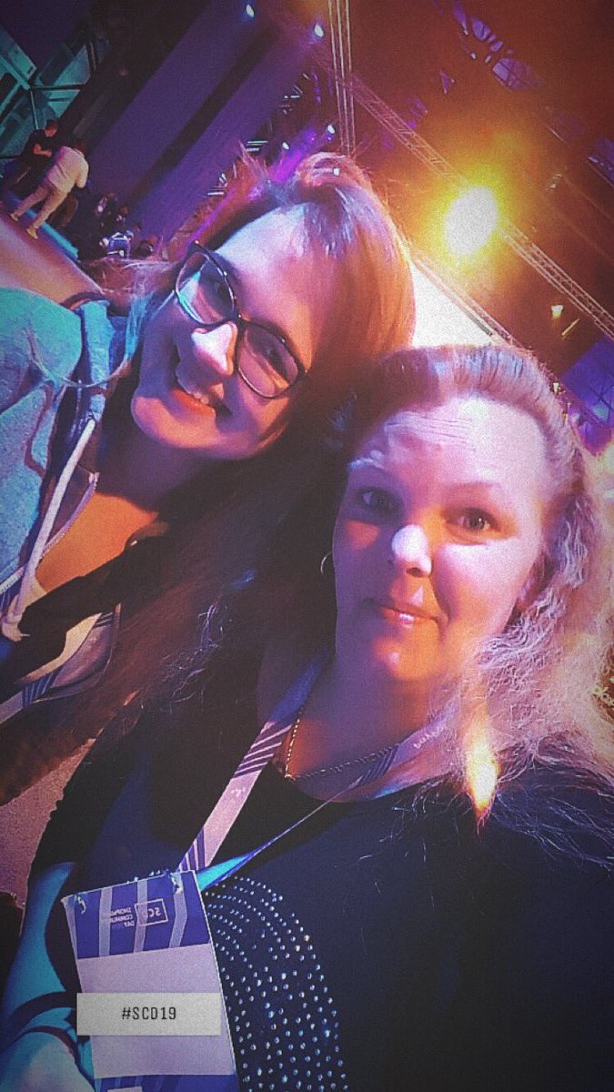 FioRattie's tweet photo. @cascada_music you were amazing tonight!๐ฅฐ๐ฅ
Hope you like our present! We always appreciate your time afterwards. For us talking to you is more important than just taking a pic.๐๐ผCanโt wait to see you again next week!๐๐ฆ๐นYou can always count on us, no matter what.๐ #privatevent https://t.co/DLQHwZDG5A
