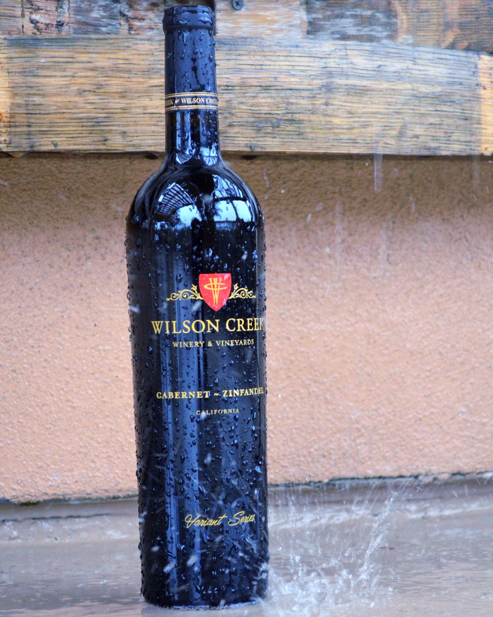 Wilson_Creek's tweet photo. Red Wine Weather!
#wilsoncreekwinery #thirstythursdays #cabernetsauvignon #zinfandel #raindayfun #redwinelover #winelifestyle https://t.co/IBXPQ8FID2