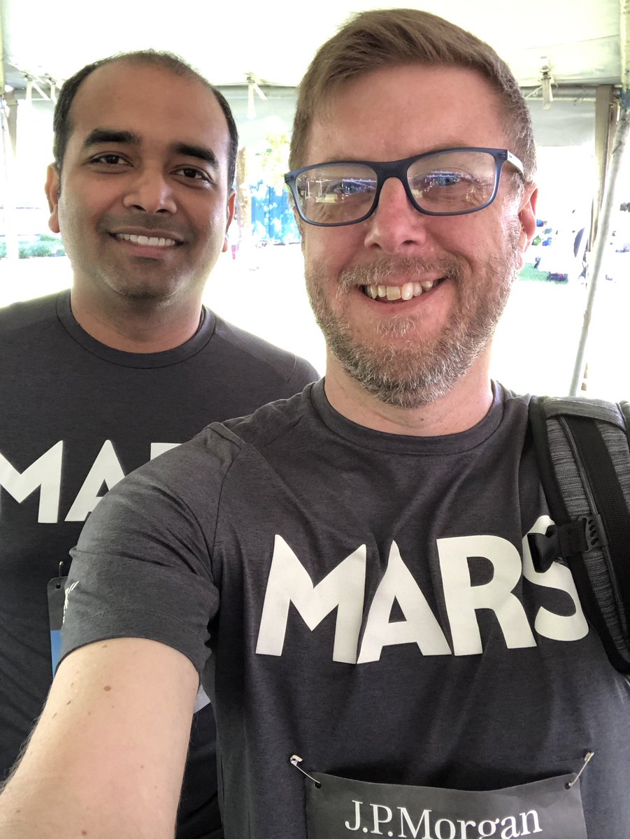 metaverse_mark's tweet photo. @MarsGlobal represents at the JP Chase Corporate Run here in Chicago with about 300 Associates. #MarsBeWell https://t.co/PGUfLYqBUB