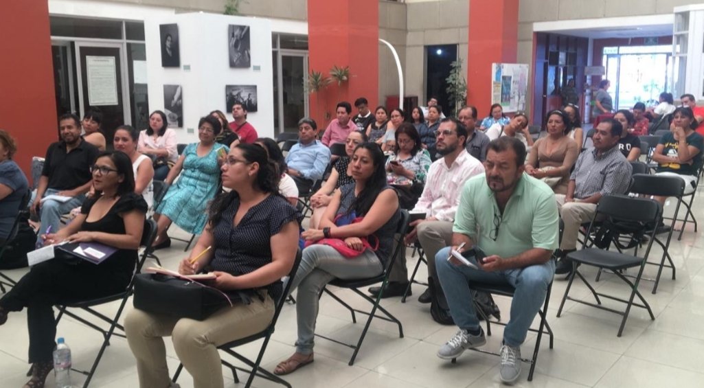 luzmiazul's tweet photo. @TrabajoCDMX @AzcapotzalcoMx esfuerzo conjunto en el fomento de la Economía Social y Solidaria, para la formación de empresas sociales #Cooperativas #DGESS a una semana de nuestra segunda convocatoria, @Claudiashein @SolAragonMtz @vidallerenas avanzan y cumplen. https://t.co/Lax8HS7lXp