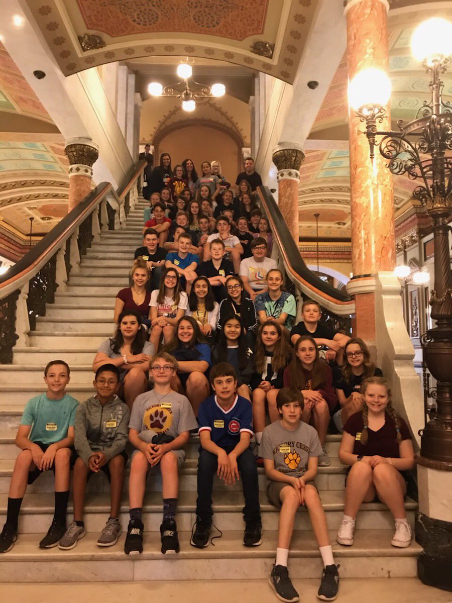 taraohea's tweet photo. Such a fun day in Springfield with a great group of kids! I’m so proud of the way they represented our school. @HCMSTigers157c #HCMSinSpringfield #hcms157c https://t.co/PQwlBWIz1w