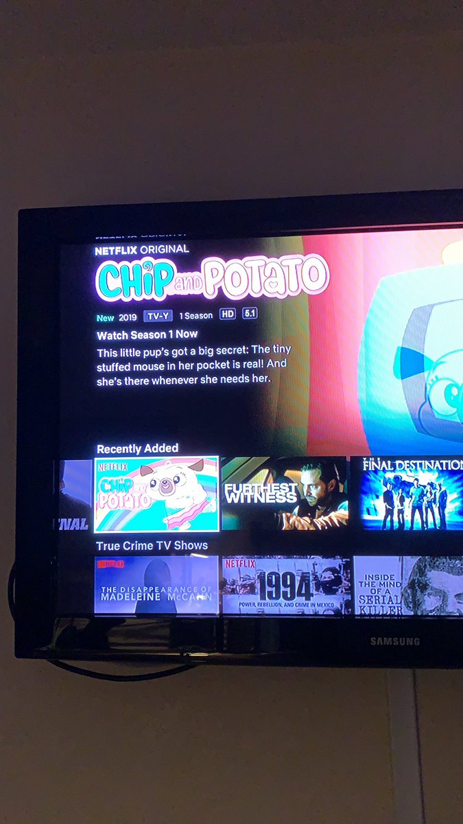 thefonsecaa's tweet photo. I’m this old

*The chipcamel &amp; Potato fight https://t.co/67sjwkVjun