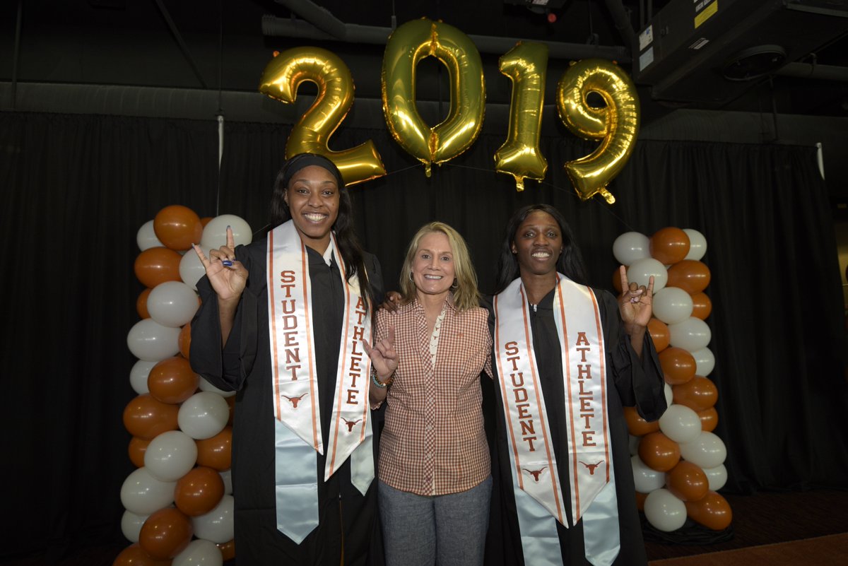 TexasWBB's tweet image. Proud of our 2019 graduates! 

@IMMA_BALLER10 @WhiteJatarie (not pictured, Mide, who is studying abroad). 

#UTGrad19