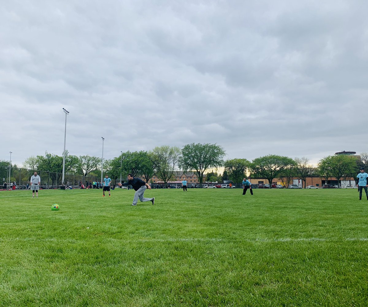EBDesignCompany's tweet photo. KICKing the competition away. Kickball 👊🏼 #microsoft #FMWFCorpCup https://t.co/sGIyUd8a18