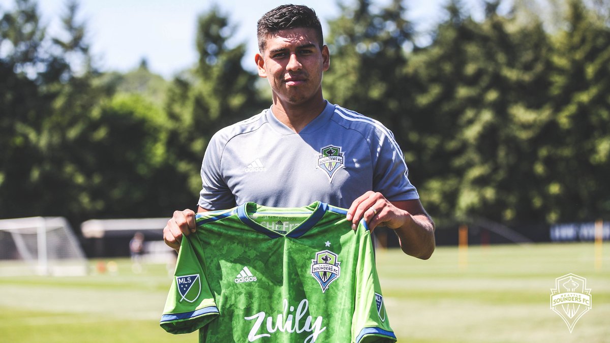 SoundersFC's tweet photo. Introducing No. 2️⃣5️⃣, Xavier Arreaga! 🙌 https://t.co/KGn0LEkOpL