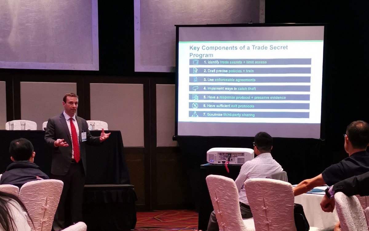 WinstonPrivacy's tweet photo. “Run #compliance like the business,” @WinstonLaw Partner Steve Grimes keynotes C-Integrity Hong Kong 2019. For key takeaways and a recap click here: https://t.co/0eV40FjQT4. #tradesecrets #datasecurity https://t.co/BnXk62hhZn