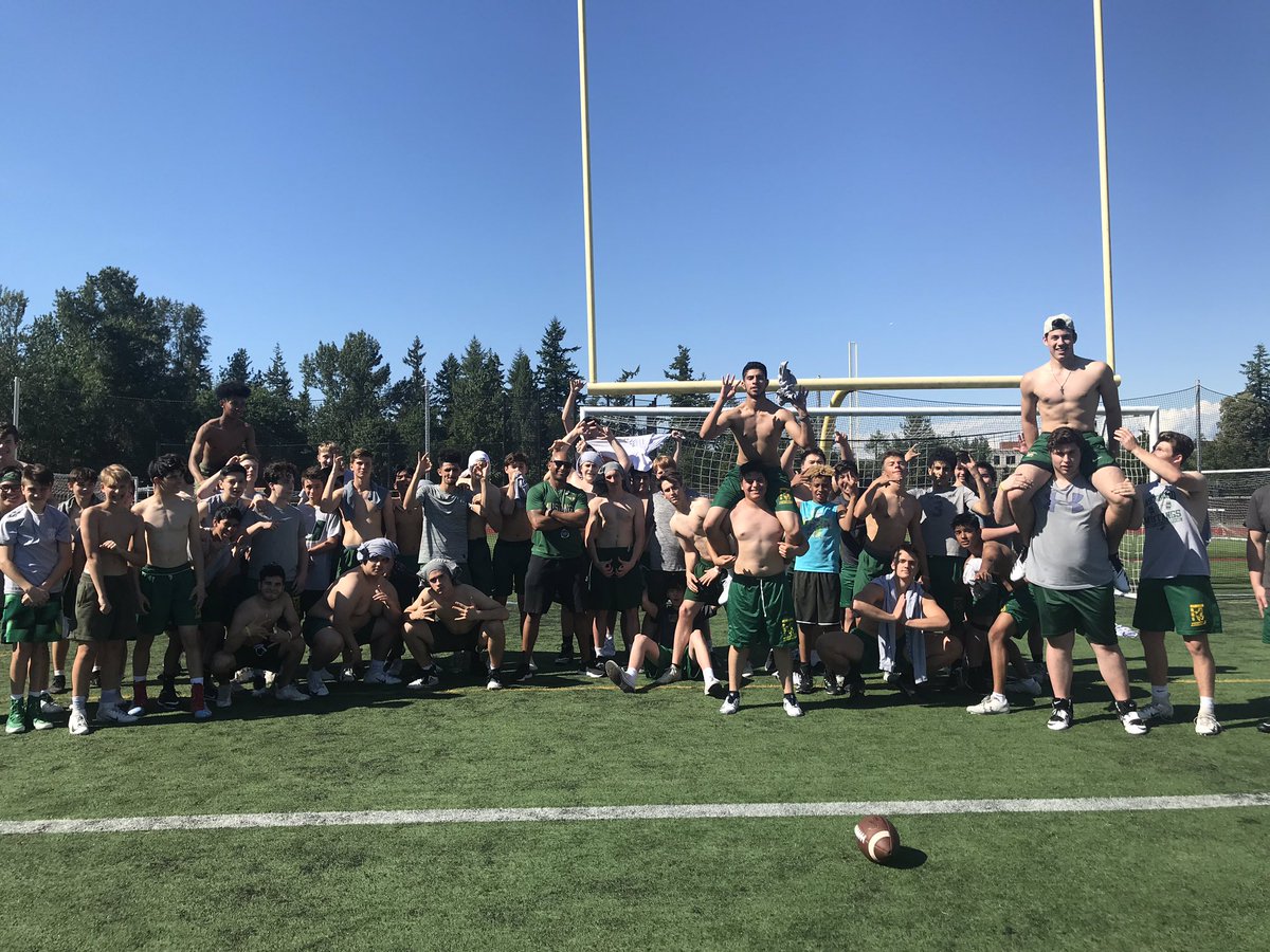 If you love what you do then it isn’t even work at all! So much fun working with these guys! You know who love ya <a href="/WeAreRedmond/">Redmond Football</a>! #GoStangs