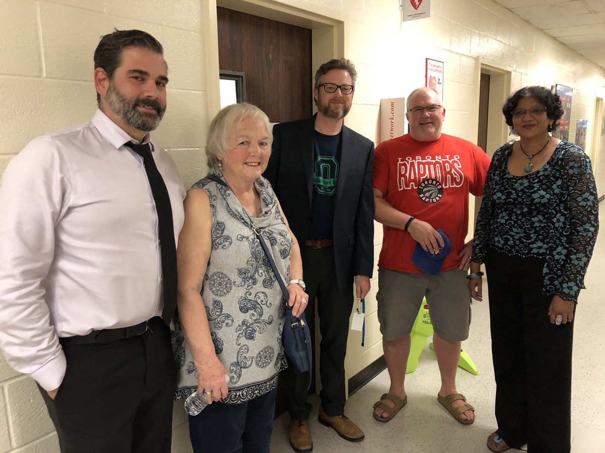 Many familiar faces tonight <a href="/nekels/">neil ekels</a> <a href="/UriarteKurt/">Kurt Uriarte</a> <a href="/NaomiRichard21/">Naomi Richard</a> thanks for attending our 50th! @jaiswalPDSB