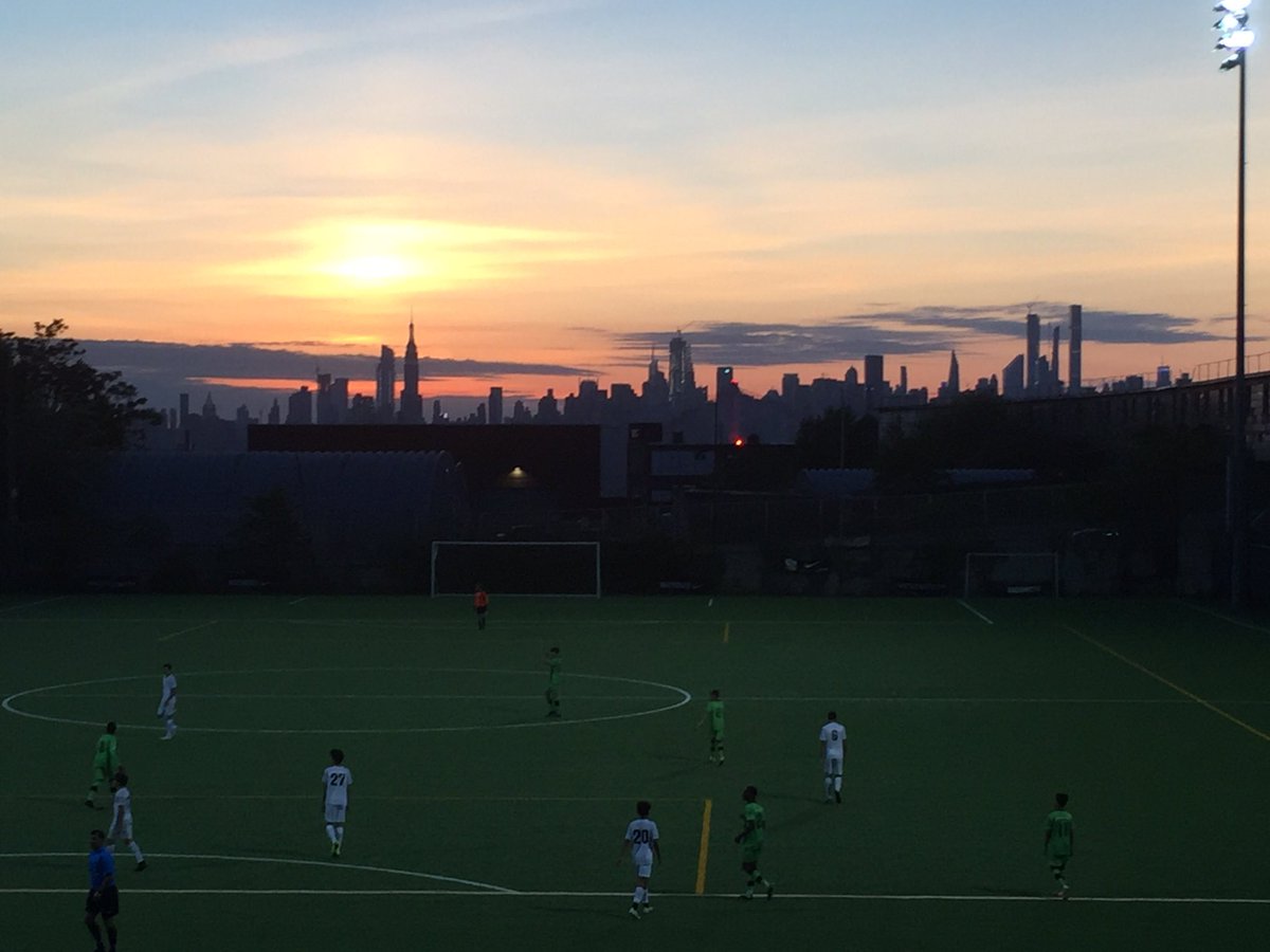 Met_Oval's tweet image. Congrats to the #MetOval 02 and 03 NPL teams for making the playoffs! Come out to support them at the Oval on Friday, May 31st, at 6:30 and 8:30pm against AC Connecticut.
#YouthCenterOfExcellence