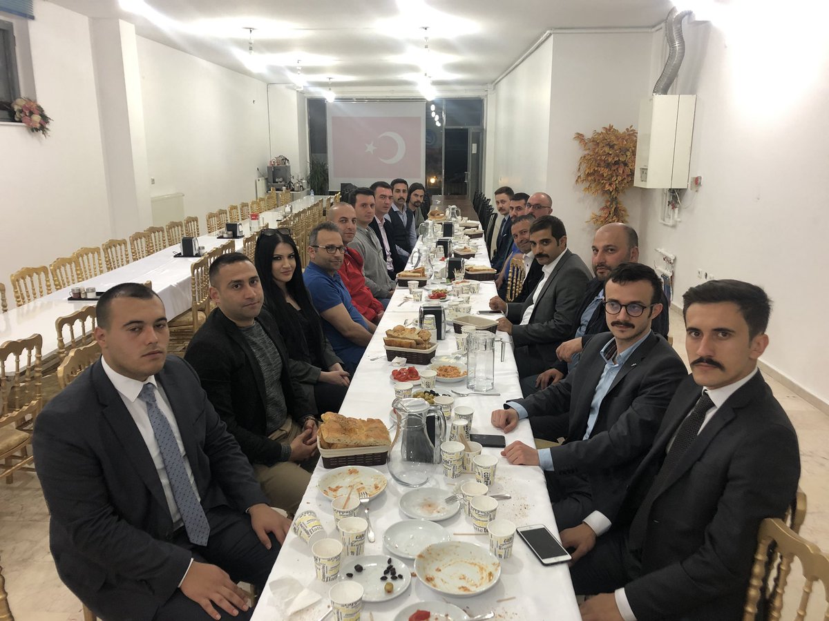 Sahurumuzu Genel Merkez Yöneticilerimiz ve ülküdaşlarımızla birlikte Genel Merkezimizde yaptık.