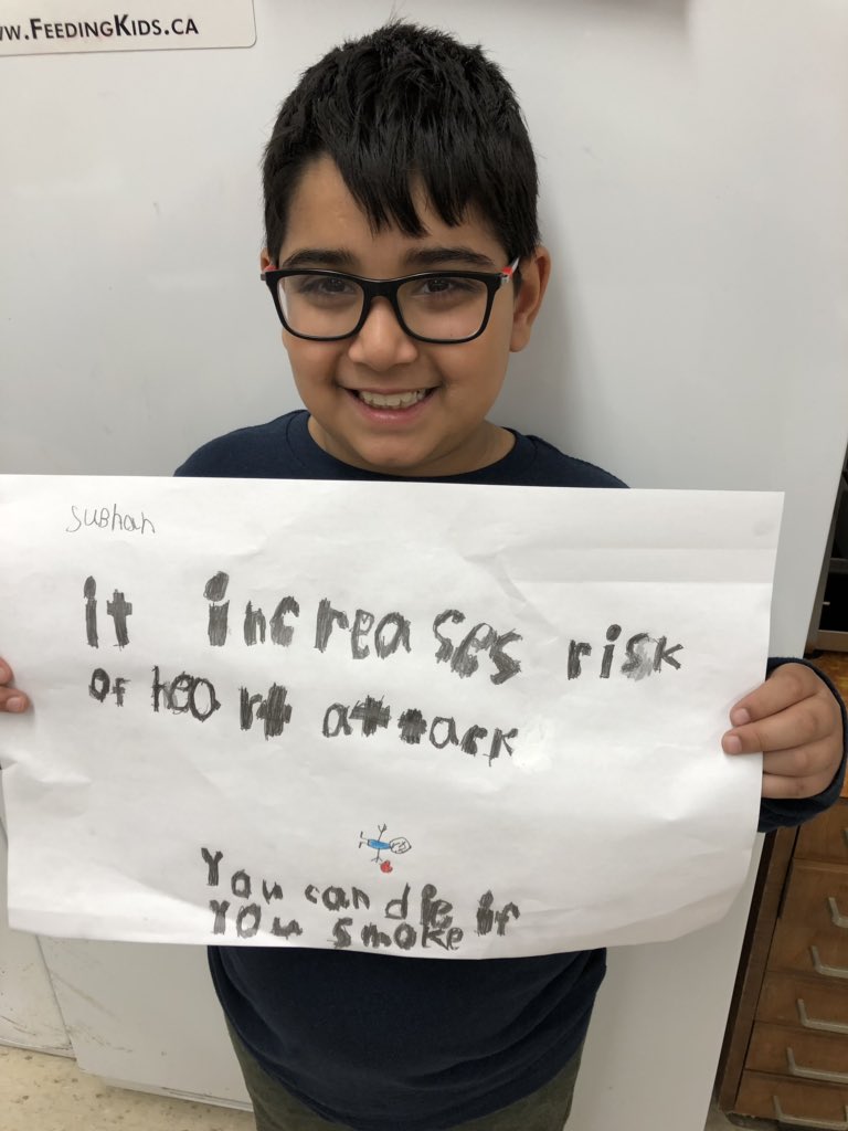 boyce_niki's tweet photo. Massey students making smoking awareness posters! #Health          #👎🏻smoking #media https://t.co/Wb9khWeDS6