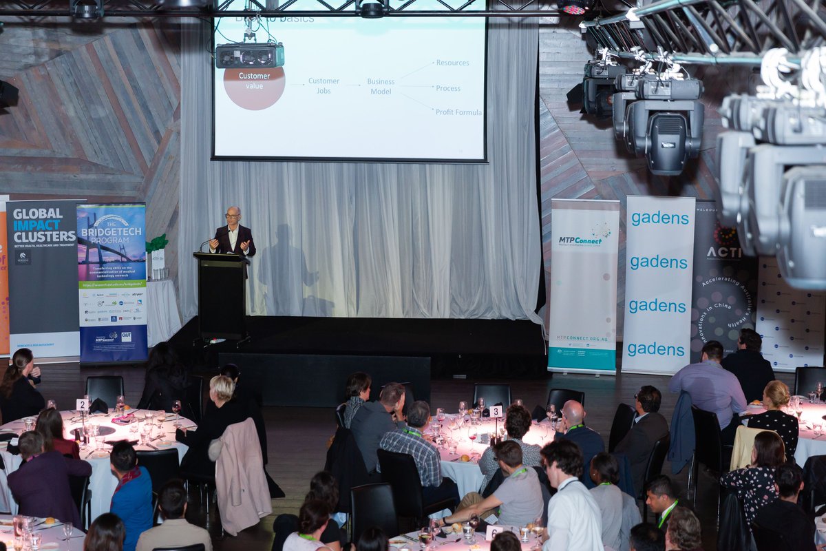 BridgeTech_'s tweet photo. Having post-Symposium blues? You can connect with all #BridgeTech2019 alumni through the program booklet last page- email addresses and LinkedIns are all listed 🎉 #TBT to Andrew Maxwell's fantastic keynote at our Dinner Event! https://t.co/2kLQ7P1NmH