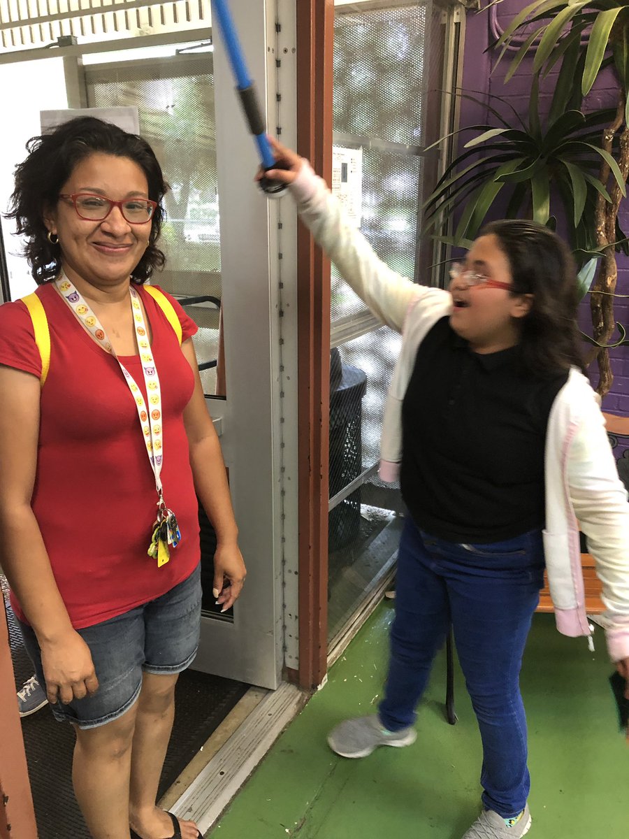 We finally traveled around the world .
Welcome to Hobby Airport. Bienvenido al aeropuerto Hobby.<a href="/Education_ID/">Isaac Daniels</a> @HISDMultiPrgms @priscillaHISD