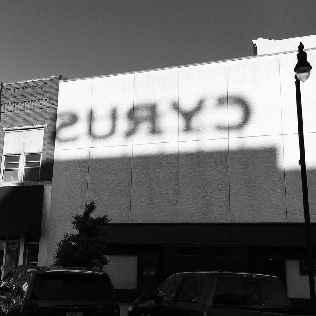 Let's hope the grey skies clear up before the weekend. 

📷<a href="/joeyirsik/">Joey Irsik</a>